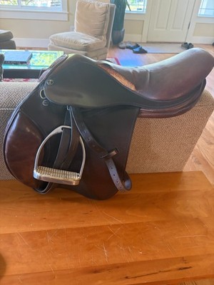 Tad Coffin Close Contact Saddle- Leather ripped!!