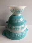Vtg PYREX Full Set 4 Turquoise Blue/White Amish Butterprint Cinderella Bowls EUC
