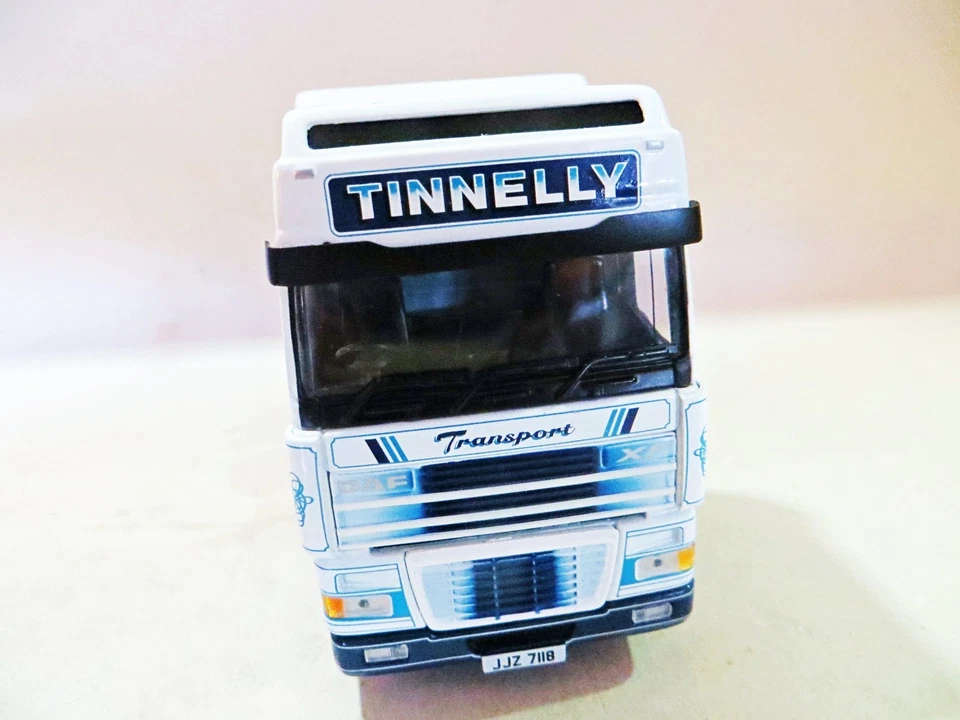 CORGI TRUCKFEST 25 CC13239 'DAF XF SUPER SPACE CAB, TINNELLY TRANSPORT' 1:50 MIB - Image 3 of 4
