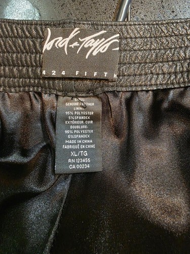WOMENS LORD AND TAYLOR BLACK LEATHER JOGGERS XL - Picture 2 of 8