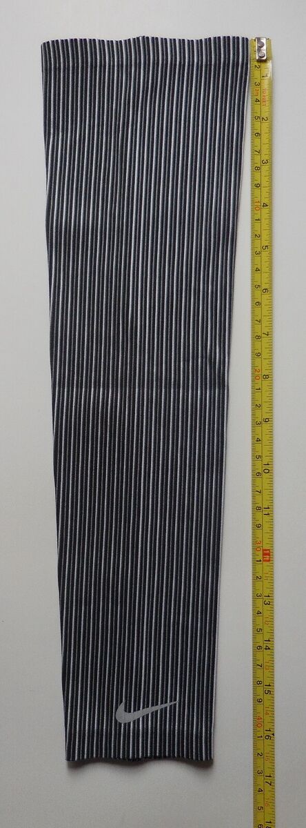 Nike AeroSwift Arm Sleeves Running Unisex Black/Iron Grey Nike AeroSwift Arm Sleeves Running Unisex Black/Iron Grey