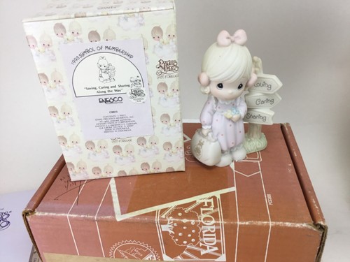 2 NEW Precious Moments Membership Figurines form 1993 & 1997 Original box EXTRAS - Picture 5 of 5