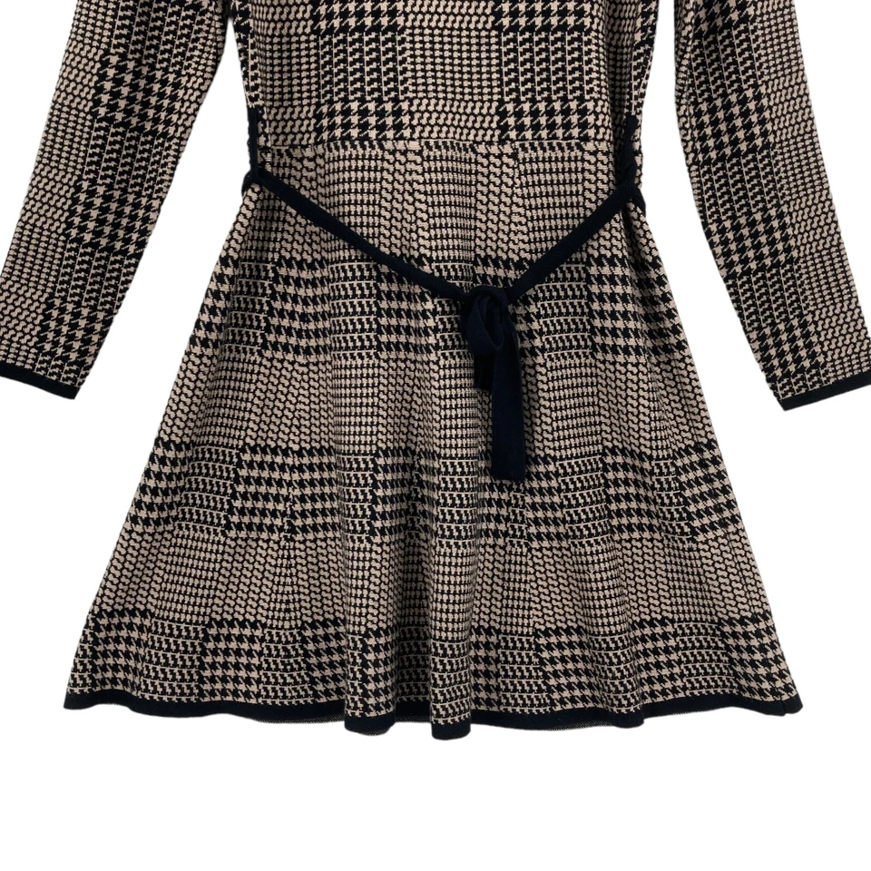 Max Studio Fit & Flare Dress Womens Medium Beige Black Geo Print Knit Visccose - Image 3 of 4