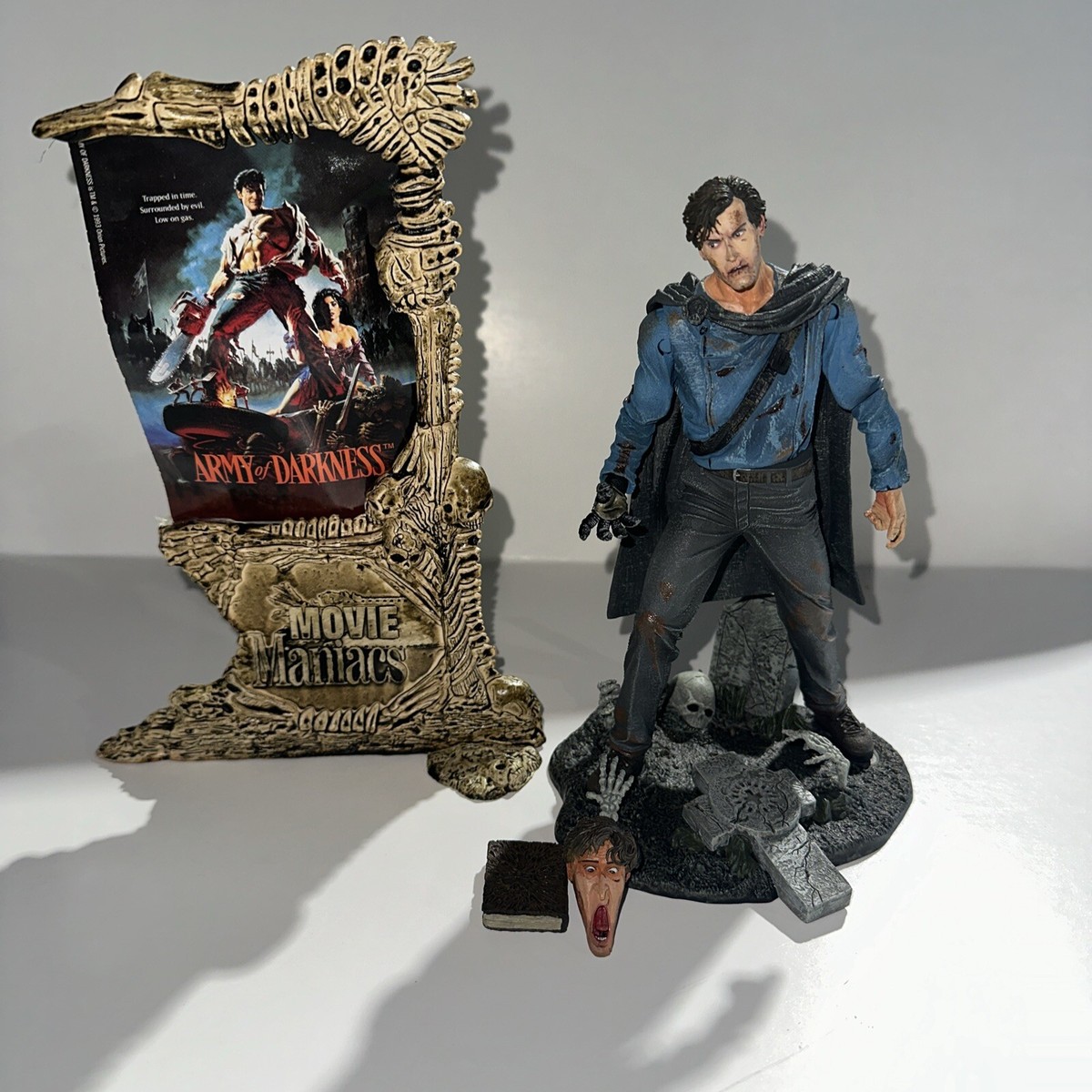 NECA ARMY OF DARKNESS MEDIEVAL ASH 7