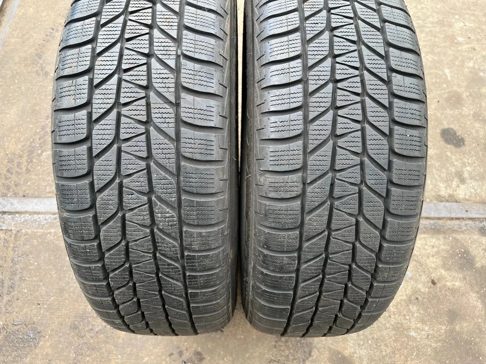Winterreifen 195/60 R16 89H Bridgestone Blizzak LM-25-1 * DOT15 7,4-7,8mm - Bild 2 von 2