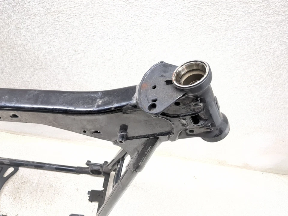 17-23 Harley Davidson Road Glide FLTRXS chassi quadro principal STRAIGHT SLVG - Imagem 2 de 4