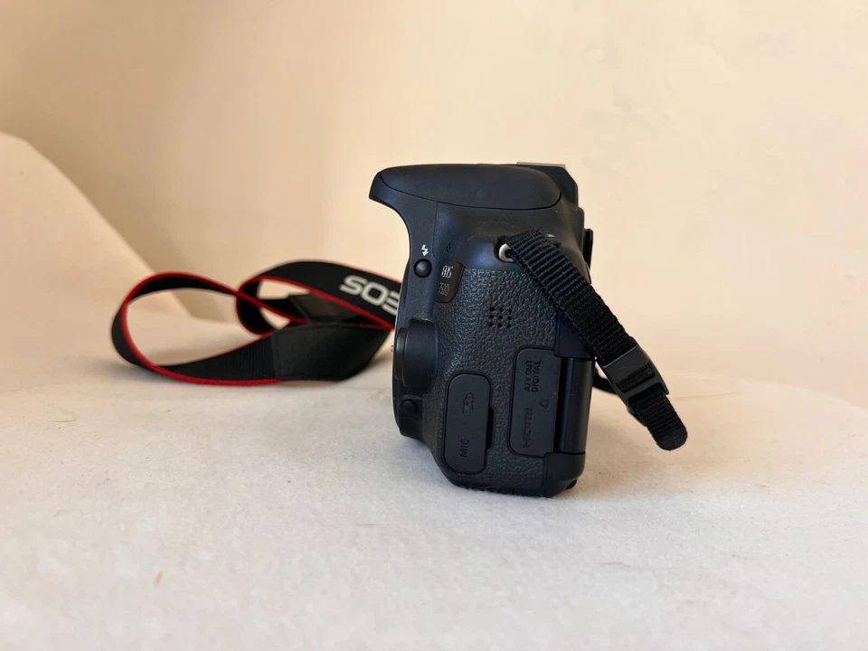 Canon EOS 750D, photo 2 of 4