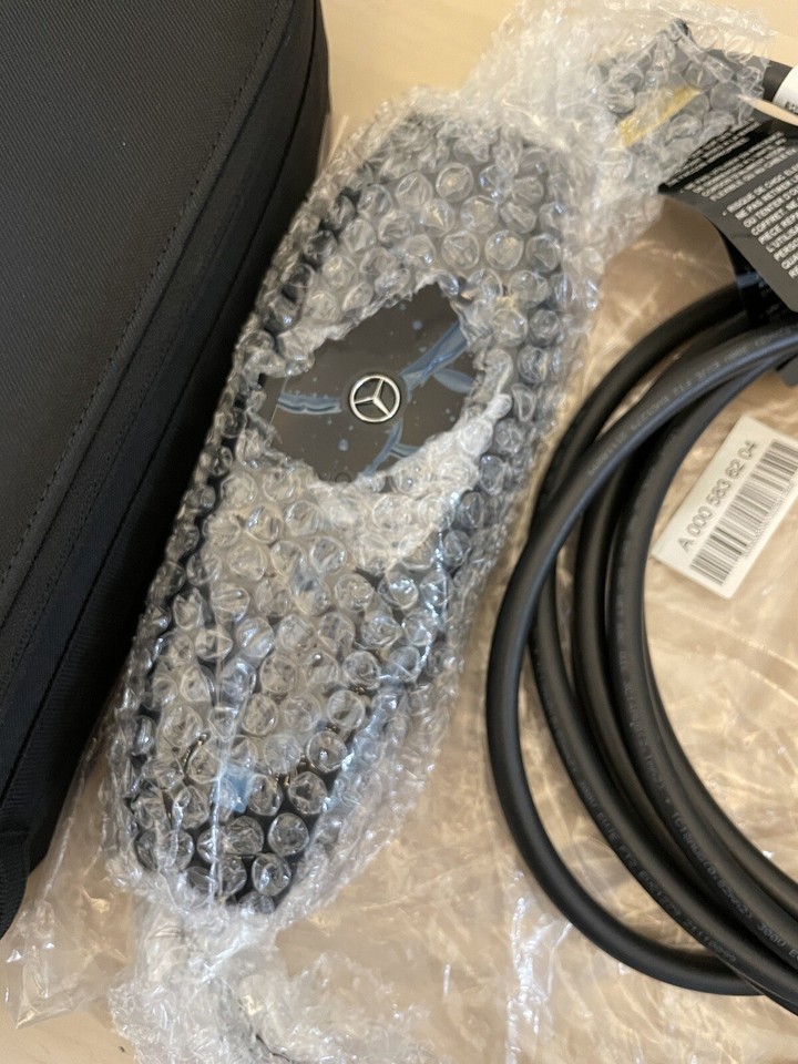 2023 2024 Mercedes Benz EQS EQB EV Charger OEM Home Charging PlugIn