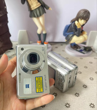 Sony Cyber-Shot DSC-W210 CCD Vintage Digital Camera 4x Optical Zoom 12.1MP90 New