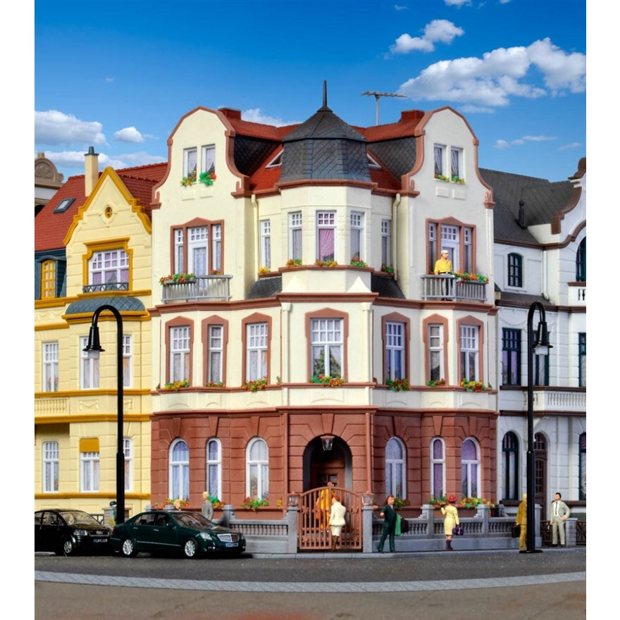 Kibri H0 39100 - Eckhaus Diplomatenvilla in Bonn   Bausatz Neuware