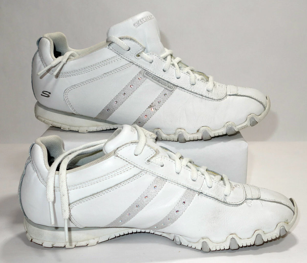Skechers white hot clearance 21574