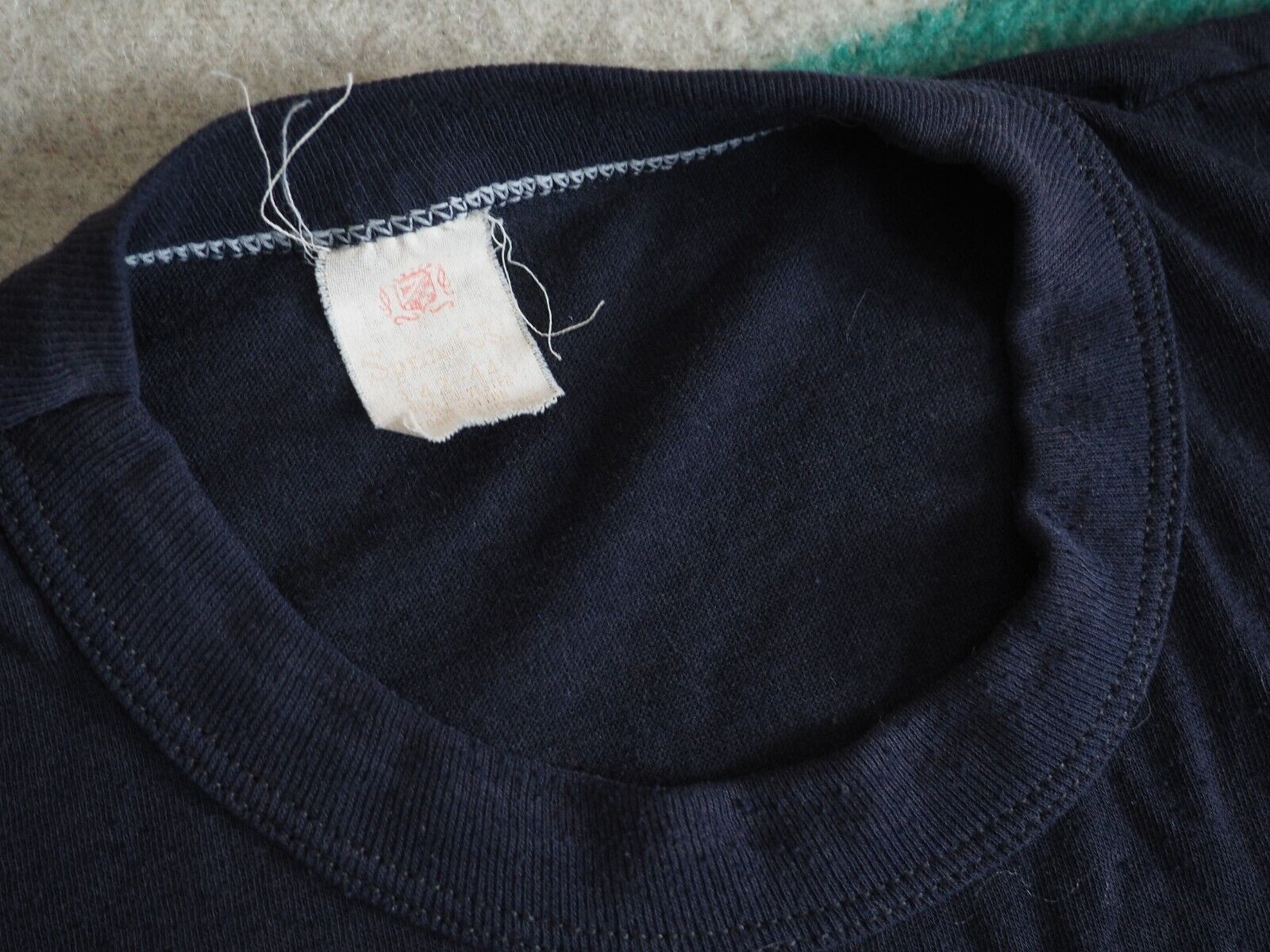 VTG 60s 70s Springfoot DUCHESS TAVERN Faded Navy Blue… Gem