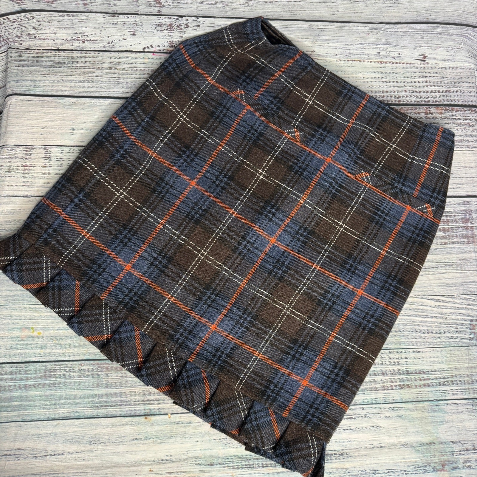 Cabi Wool Tartan Plaid Heritage Pencil Pleated Skirt Size 6