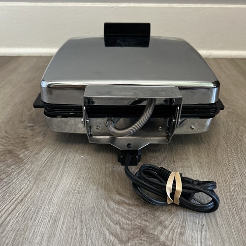 Black & Decker Grill Waffle Baker Maker Iron G48TD Type 2 Chrome Tested Works - Picture 6 of 8