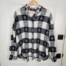 Xirena Flannel Shirt Womens Medium Pearl Snap Black White Plaid Southwest boxy