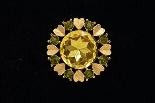 Avon Vintage Pin Brooch Brushed Gold Green Crysta… - image 1