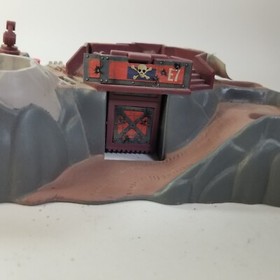 Galoob Micro Machines Military Skull Canyon Battlezone Playset 