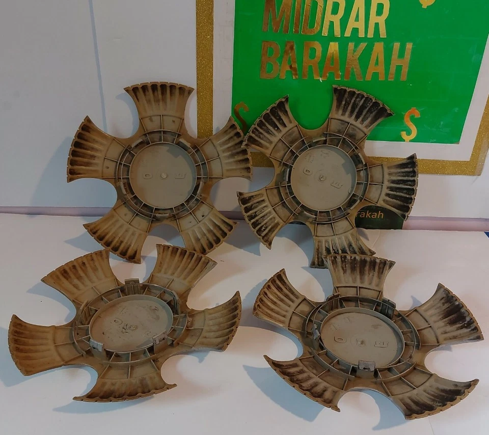 (4) Juego de cuatro tapacubos centrales rueda buick lesabre 2000-2001. OEM. Usado. 9592923. Foto 3 de 4