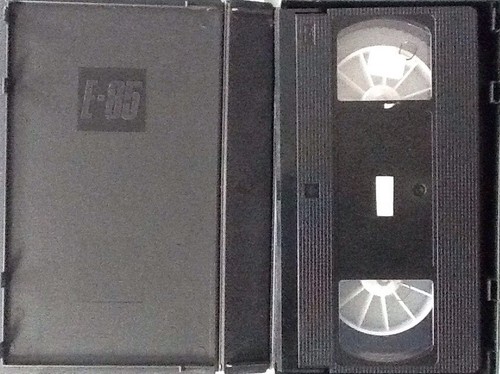 VHS Big Bad Mama (1974) FSK 18 Action mit Angie Dickinson, William Shatner - Bild 4 von 5
