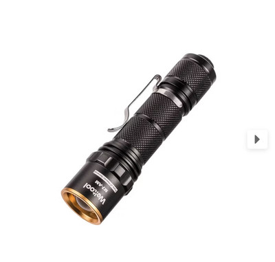Weltool M7-AM mit Bernsteinfarbenem Amber Licht und 590nm