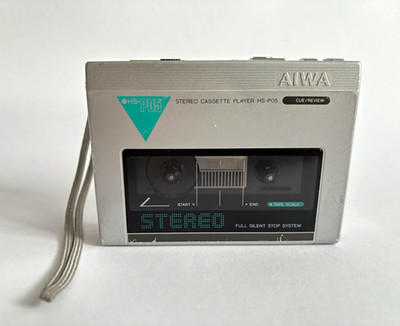 AIWA HS-P05 silber - Walkman, Kassettenspieler, defekt für Bastler￼