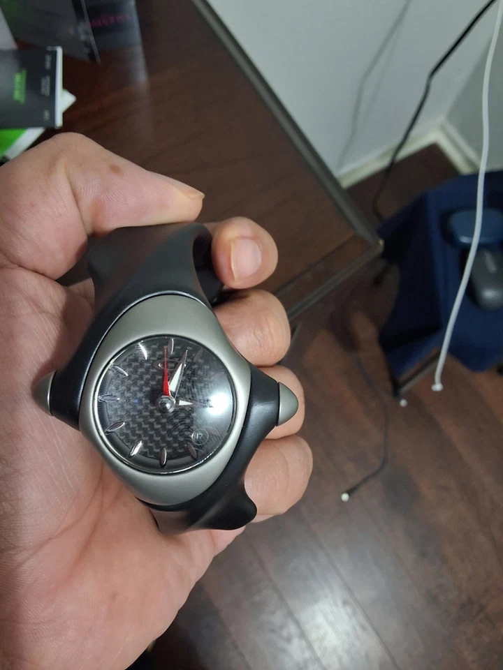Oakley Titanium Bullet Watch Carbon Fiber Rare Vintage READ DESCRIPTION!!!!! - Image 3 of 4
