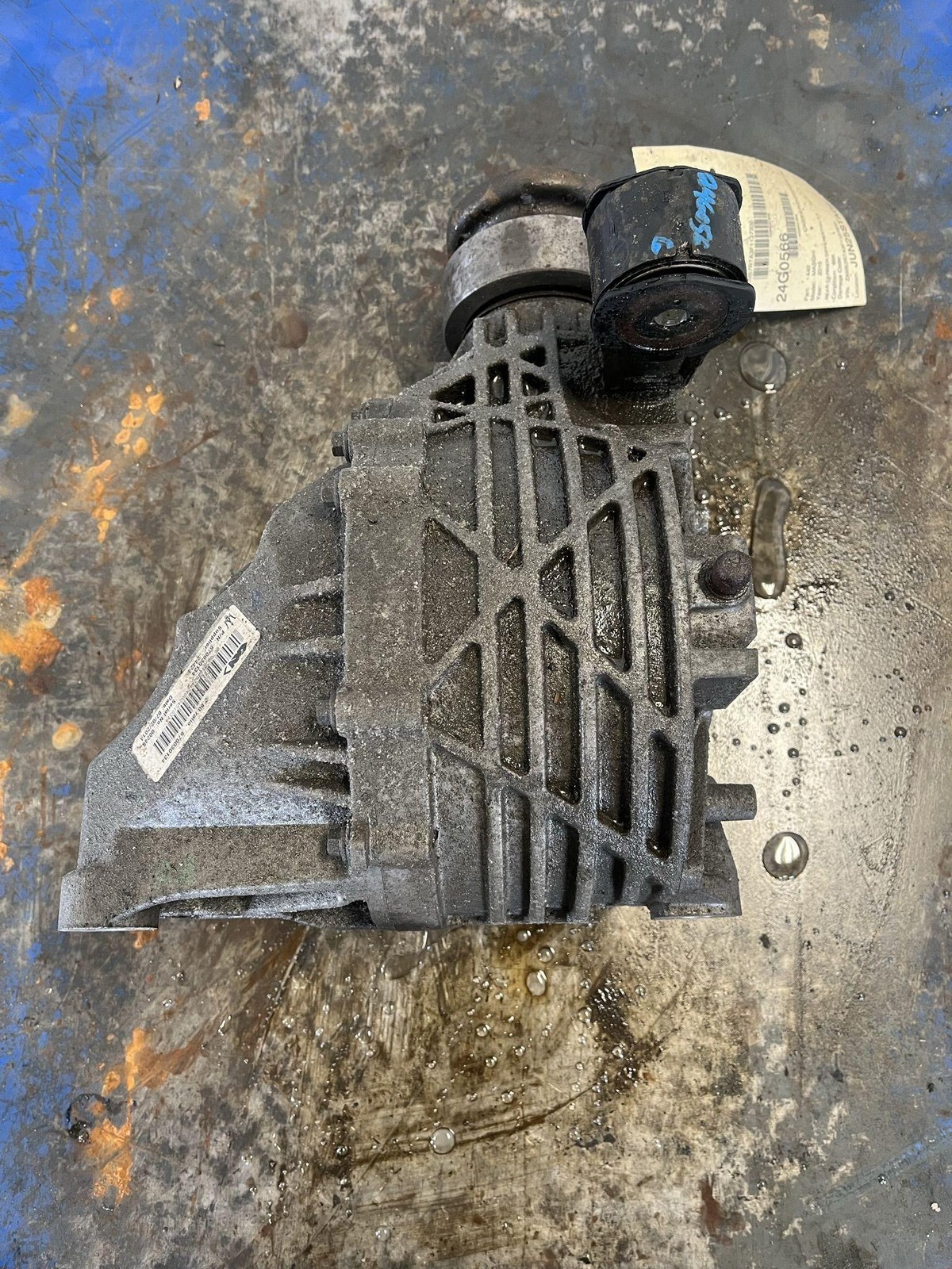 14-17 MASERATI GHIBLI 3.0 REAR CARRIER DIFFERENTIAL 65K 2.80 RATIO 670030134