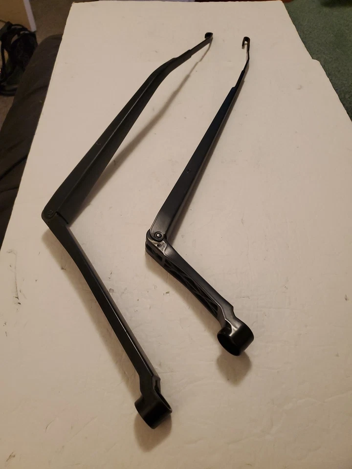 Toyota Sienna 2004-2010 brazos limpiaparabrisas izquierdo y derecho OEM Foto 4 de 4