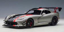 71733 AUTOart 1:18 Dodge Viper ACR (Metallic Silver/Black Stripe)