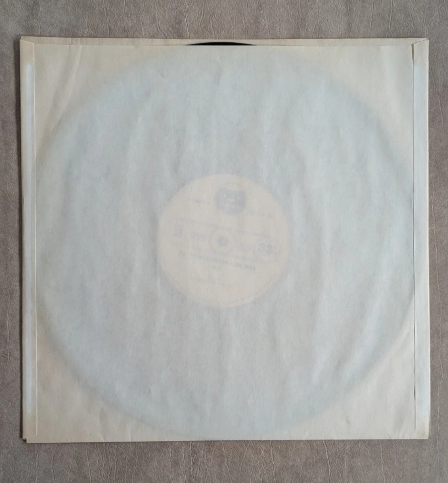 TODD RUNDGREN 'THE TODD RUNDGREN RADIO SHOW EXTREMELY RARE MINT COLLECTOR'S DISC - Image 4 of 4