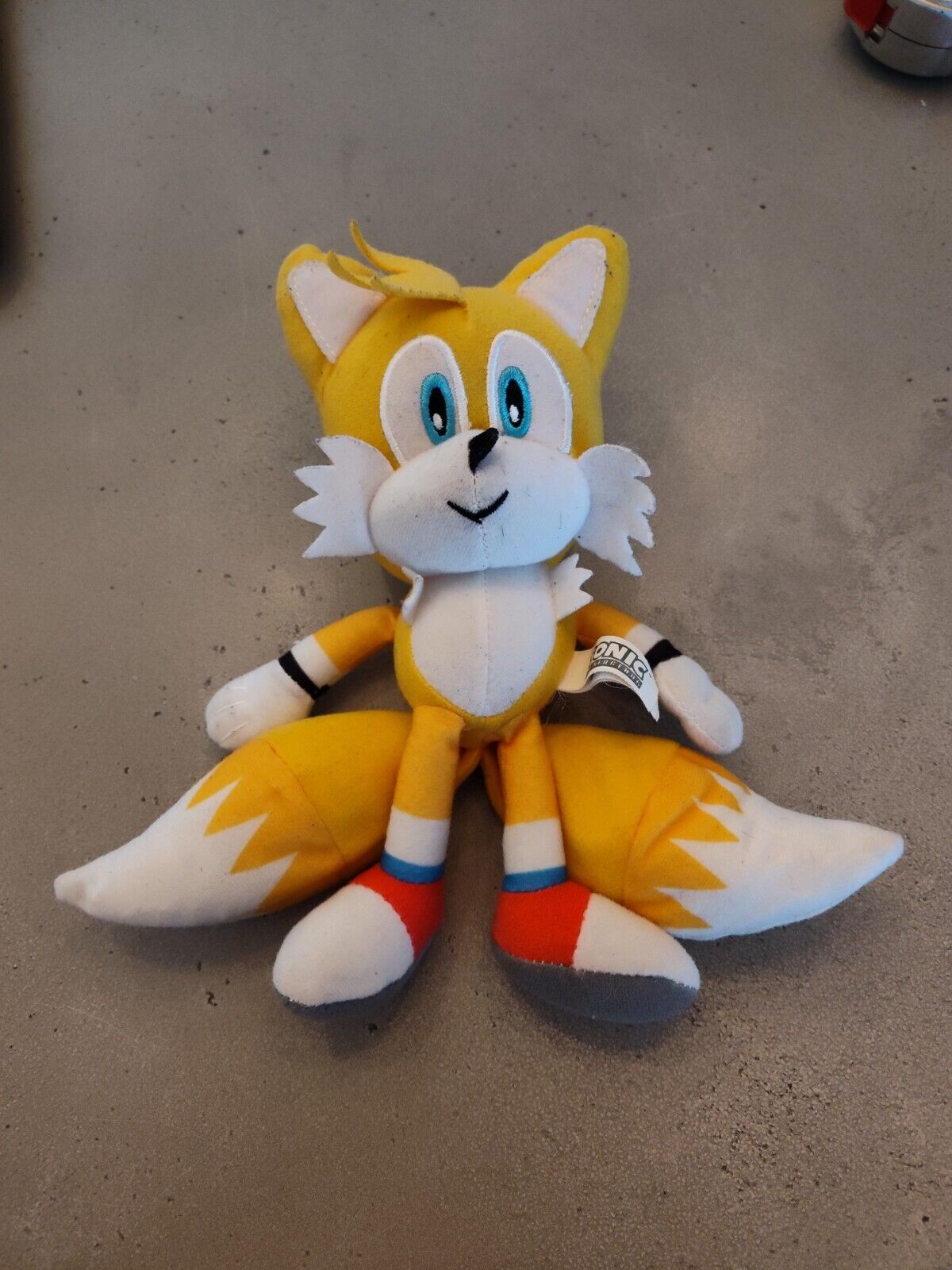  Sonic The Hedgehog 8-Inch Character Plush Toy