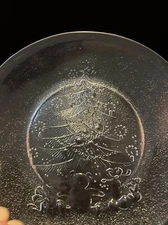 Les Verreries De Saint Gobain Duralex Christmas Tree Dessert Plates 7.75" France