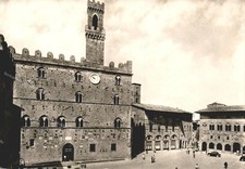 ea575 cartolina volterra,piazza dei priori,provincia di pisa