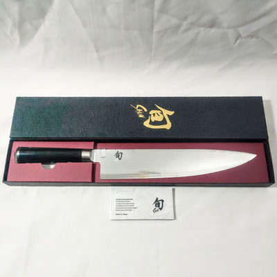 Shun Classic 10'' Chef's Knife DM0707 - VG-MAX 68-Layer Damascus