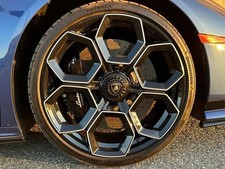 GENUINE LAMBORGHINI HURACAN tecnica 20" FRONT WHEEL 2024 year BLACK 4T0601017