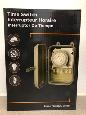 Woods 59104RWD Outdoor Mechanical Timer Switch 277 V Gray