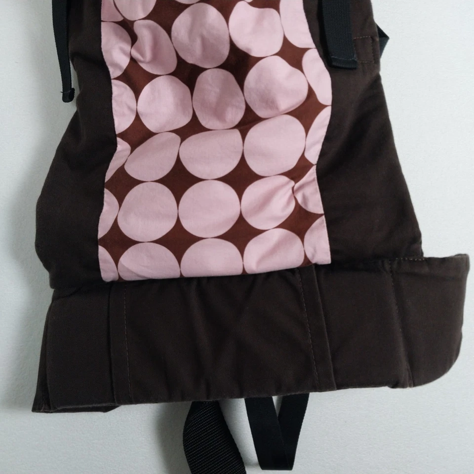 BECO Baby Carrier Gemini: шоколадно-коричневый с розовыми точками - универсальный, эргономичный - Изображение 3 из 4