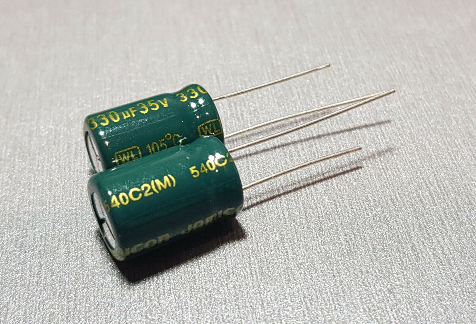 2/5/10Pcs 330UF 35V High Temp JAMICON / JACKCON PCB Electrolytic