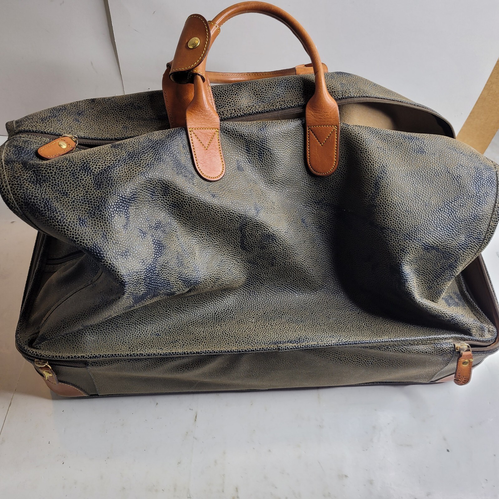 Vintage Brics Leather Luggage With Carry Strap eBay