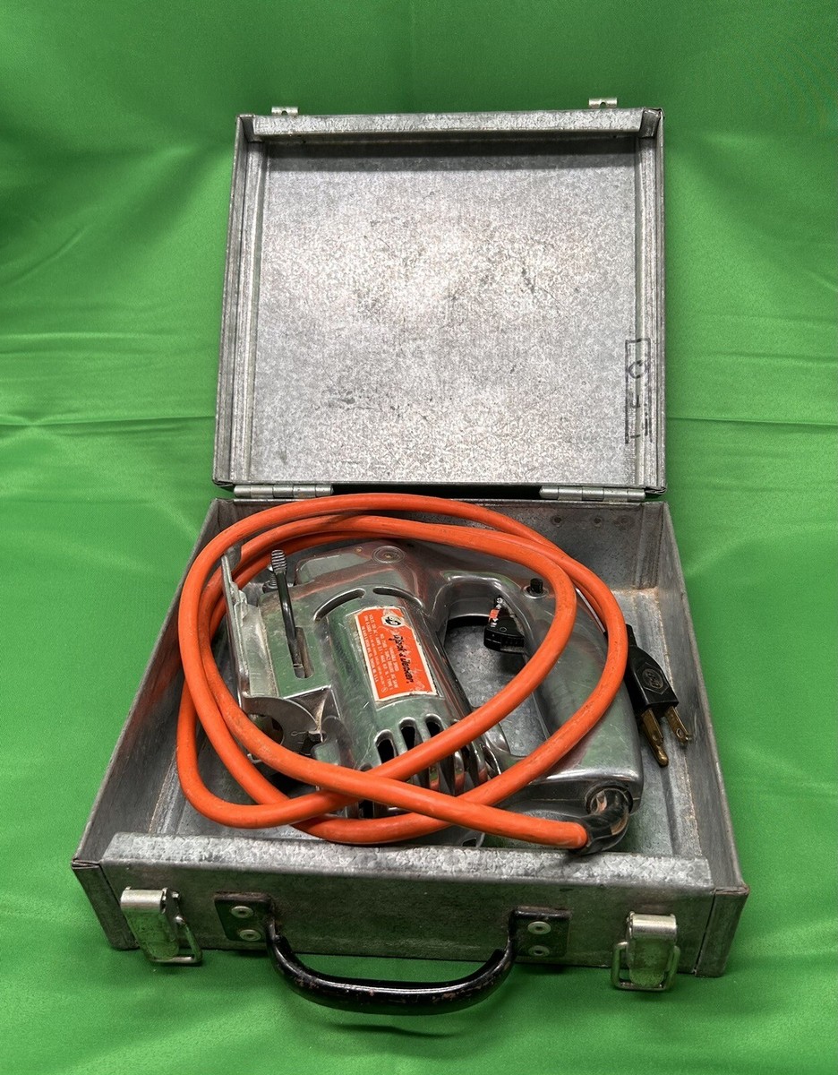 Vintage Black & Decker B&D 7560 Jigsaw Jig Saw 2 Speed 120v Corded