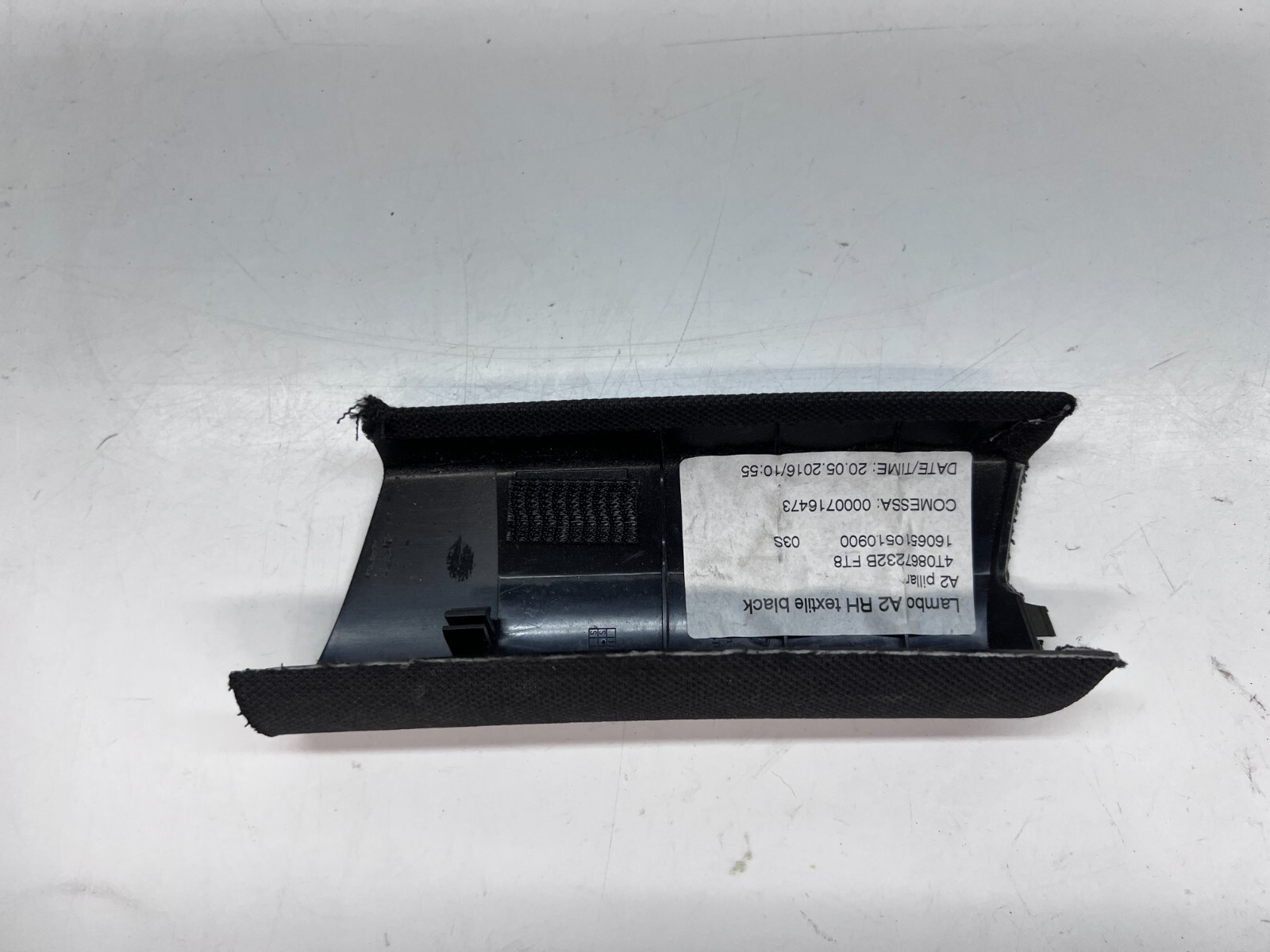LAMBORGHINI HURACAN EVO PASSENGER RIGHT SIDE A PILLAR TRIM PANEL OEM 4T0867232B