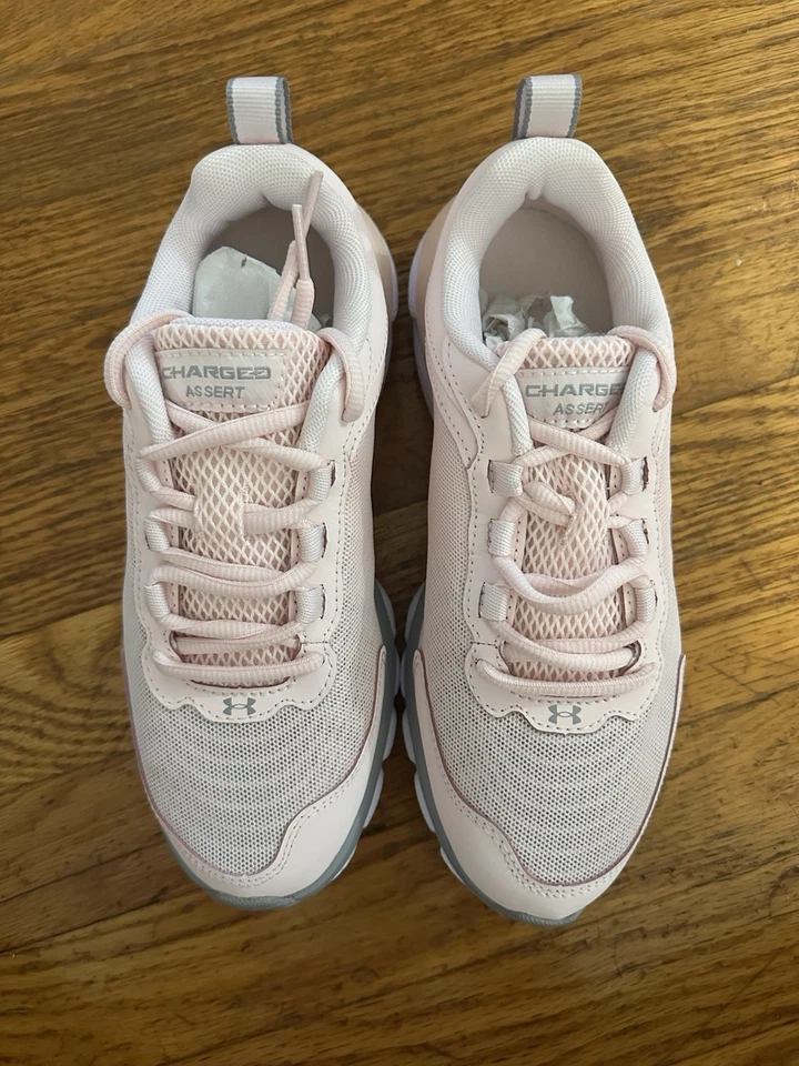 Under Armour para mujer UA W Charged Assert 9 talla 6,5 Foto 2 de 4
