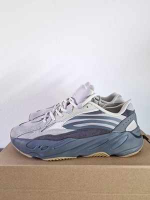 Adidas Yeezy 700 V2 Tephra,,Gr. 44,EU 