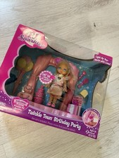 PJ Sparkles Twinkle Town „Birthday Party“ Set (Zizzle) – Puppe & Zubehör