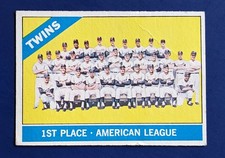1966 Topps Baseball Cards 17