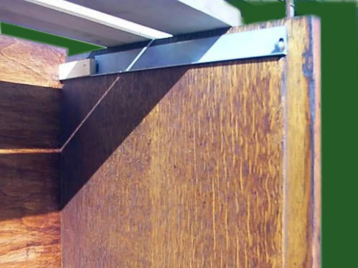 GLOBE WERNICKE® "E" DOOR TRACKS! CORRECT 9 3/4" LENGTH! HIGHEST GRADE MATERIAL!! - Image 3 of 4