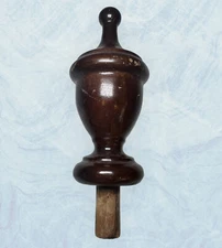 VINTAGE ANTIQUE FINIAL WOOD CLOCK OR NEWEL POST TOPPER PART 5.5”