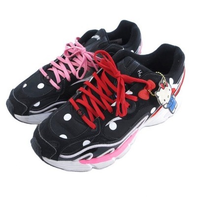 8.5 Women adidas x Hello kitty collaboration  Black shoes sneaker  clean