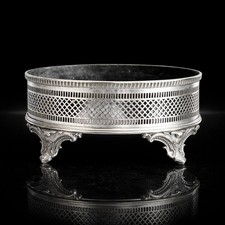 Antique Atkin Brother &Co Sheffild Silver plated Centrepiece/Jardinier c 1910