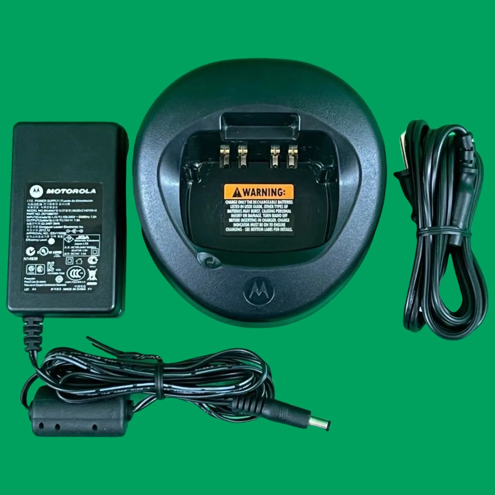 Motorola XTS Series, PR1500 & Jedi Series Battery Charger - NTN8831(B)